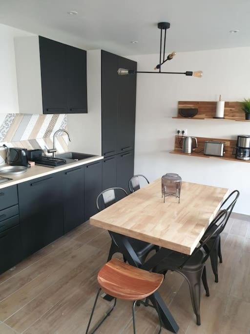 Maisonnette Individuelle Pour 4 Personnes 2 Chambres Terrasse - Design & Haute Qualite Bourbourg Exterior foto