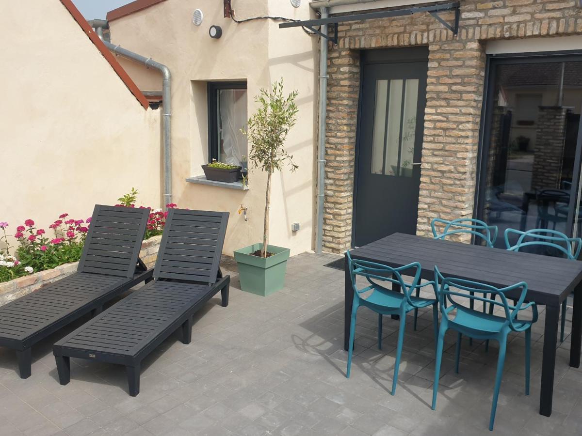Maisonnette Individuelle Pour 4 Personnes 2 Chambres Terrasse - Design & Haute Qualite Bourbourg Exterior foto
